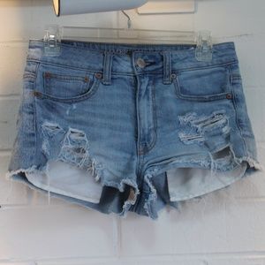 American Eagle Outfitters High-Rise Festival Short